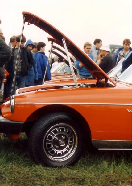 Line Mgb Cars Being Examined Car Show Donnington Park Derby — Stock Photo, Image