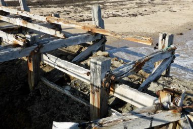 Golspie, İskoçya, İngiltere. 16 Eylül 2014. Deniz kenarındaki eski ahşap iskele.. 