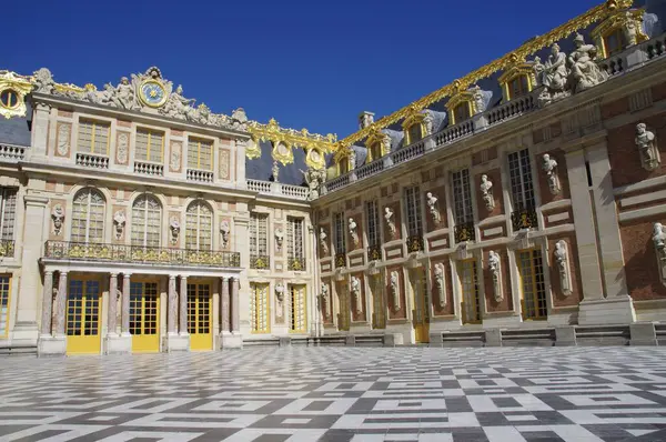 Rückansicht Des Schlosses Von Versailles Mit Vergoldeten Details Versailles Frankreich — Stockfoto