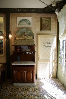 Versailes Bahçeleri Sarayı 'ndaki Salon Du Th. Versailles, Fransa, 18 Ağustos 2012. 