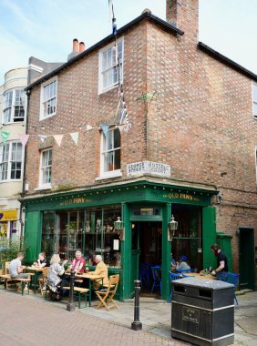 George St Hastings 'deki Eski Rehinci Kafe, Doğu Sussex, İngiltere. 17 Mayıs 2024. 