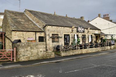 Calico Jack Restoran, 1800 'lerin başında genç fabrika işçileri için bir okul olarak inşa edilmiş. Skipton, Kuzey Yorkshire, İngiltere, İngiltere. Kasım 2024. 