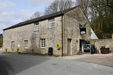 Old Sawmill Kafe, Clapham, North Yorkshire, İngiltere. Mart 2025. 