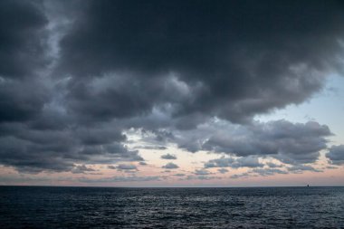 Su sahili dalgası deniz doğası gökyüzü