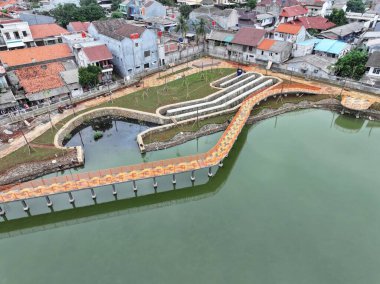 Sabahları nehrin güzel manzarası