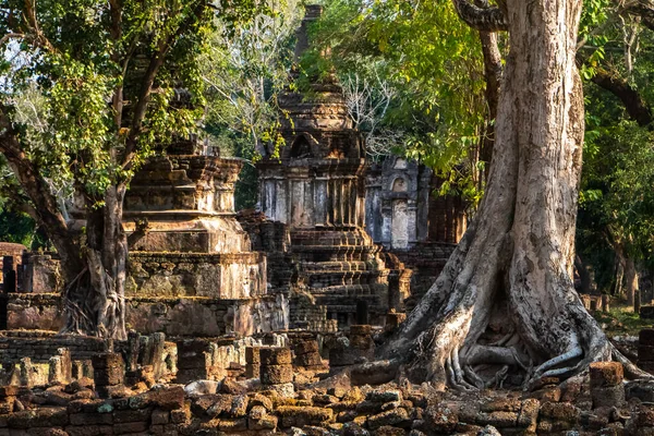 Antiker Tempel Mit Einer Großen Buddha Statue Sukhothai Historical Park — Stockfoto