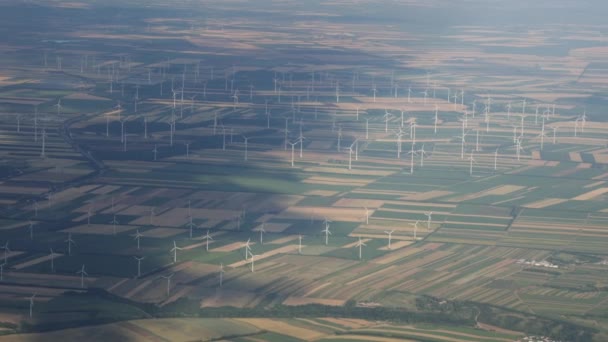 Viele Windmühlen Oder Windräder Für Grüne Erneuerbare Energien Energie Oder — Stockvideo