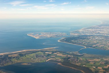 Maasvlakte ve Rotterdam Limanı 'nın havadan görünüşü. Yüksek kalite fotoğraf