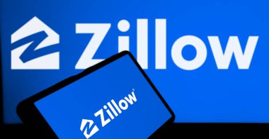 Dhaka, Bangladeş - 22 Şubat 2024: Zillow logosu akıllı telefonda sergileniyor.