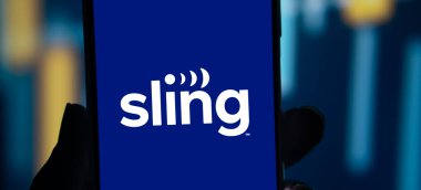 Dhaka, Bangladeş - 13 Temmuz 2024: Sling logosu akıllı telefonda sergileniyor.