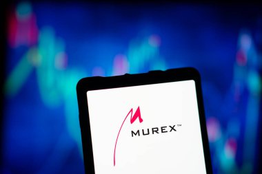Dhaka, Bangladeş - 28 Sep 2024: MUREX logosu akıllı telefonda gösteriliyor.
