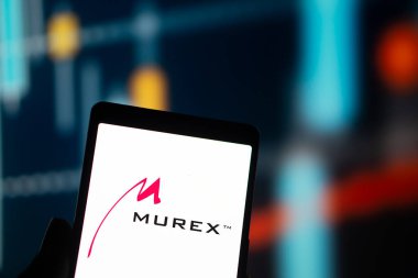 Dhaka, Bangladeş - 28 Sep 2024: MUREX logosu akıllı telefonda gösteriliyor.