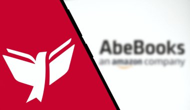 Dhaka, Bangladeş - 08 Ekim 2024: AbeBooks logosu akıllı telefonda gösteriliyor.