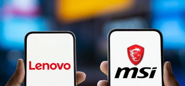 Dhaka, Bangladeş - 19 Ekim 2024: MSI ve Lenovo logosu akıllı telefonda sergileniyor.