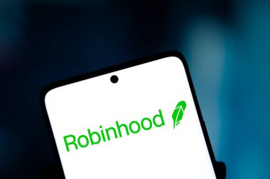 Dhaka, Bangladeş - 09 Kasım 2024: Robinhood logosu akıllı telefonda gösteriliyor.