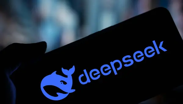 Дакка Бангладеш Ноя 2024 Логотип Deepseek Отображается Смартфоне — стоковое фото