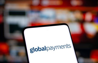 Dhaka, Bangladeş - 25 Kasım 2024: Küresel Ödemeler logosu akıllı telefonda gösteriliyor. Global Payments Inc, ABD 'li bir finans teknolojisi şirketidir..