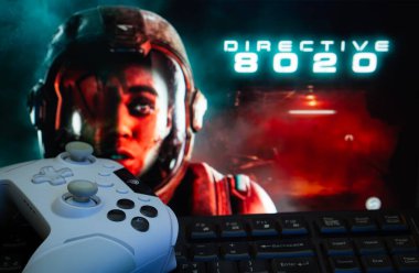 Dhaka, Bangladeş - 30 Nisan 2025: Arka planda talimat 8020 ile beyaz bir oyun alanı yakın plan görüntüsü.