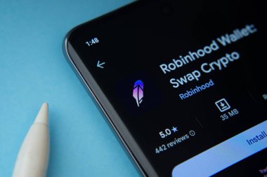 Dhaka, Bangladeş - 18 Mart 2025: Google Playstore 'un robinhood uygulaması akıllı telefon ekranında gösteriliyor.