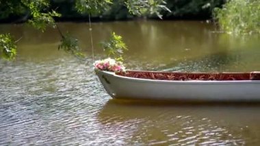 Çiçek teknesi dekoratif düğün çevresi