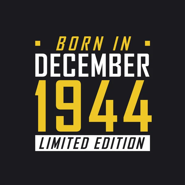 Родился Декабре 1944 Года Limited Edition Ограниченная Футболка Мбаппе — стоковый вектор