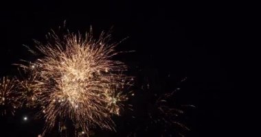 Yeni Yıl Arifesi Havai fişekleri Yayın Yürüyüşü 2023 Yavaş Hareket