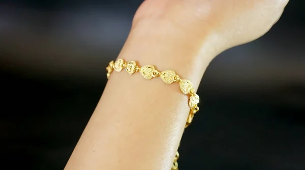 Gold Bracelet Love Motif Attached Woman Hand Suitable Your Design — Stock Photo, Image