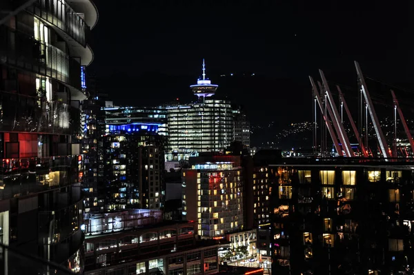 Uma Vista Incrível Horizonte Noturno Vancouver Banhado Brilho Mágico Das Fotografia De Stock