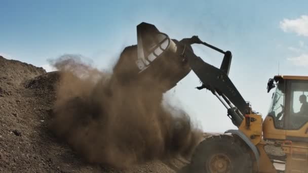 Sitio Producción Compost Inductivo Máquinas Cribado Compost Pilas Tractores Carga — Vídeos de Stock
