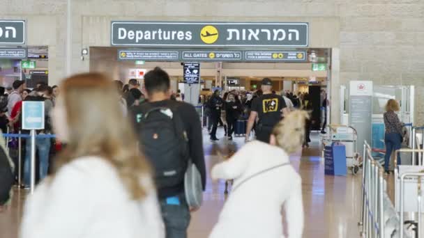 Tel Aviv Mart 2023 Niş Biletleri Için Uzun Kuyruklarda Bekleyen — Stok video