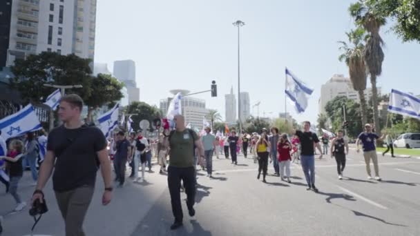 Tel Aviv Israel Mars 2023 Människor Protesterar Mot Den Israeliska — Stockvideo