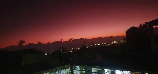 Quand Nuit Soleil Rencontrent Horizon — Stockfoto