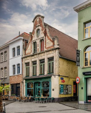 Mechelen, Belçika 'nın tarihi binaları ve caddeleri