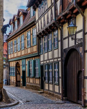 Quedlinburg, Saksonya-Anhalt, Almanya 'daki Peri masalı şehir manzarası