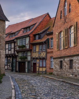 Quedlinburg, Saksonya-Anhalt, Almanya 'daki Peri masalı şehir manzarası