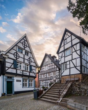 Essen Kettwig, NRW, Almanya 'da yarım keresteli evler