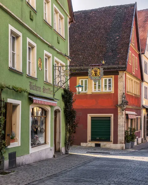 Güzel ve büyülü ortaçağ kasabası Rothenburg ob der Tauber