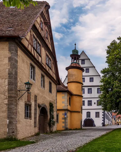 Güzel ve büyülü ortaçağ kasabası Rothenburg ob der Tauber