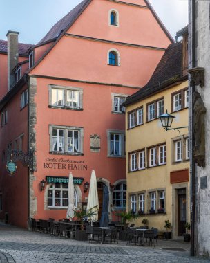 Güzel ve büyülü ortaçağ kasabası Rothenburg ob der Tauber