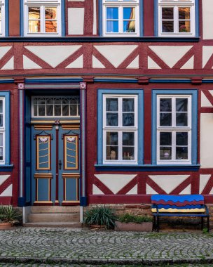 Almanya 'nın Hannoversch kentindeki tarihi evin cephesi