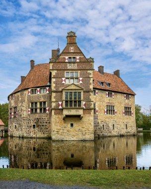 Ludinghausen, NRW, Almanya 'daki güzel Vischering Şatosu