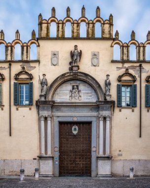 Aşk şehrinin romantik eski şehir merkezi, Juliet ve Romeo 'nun doğduğu yer, güzel İtalya' nın mücevheri, Verona, Lombardy 'de.