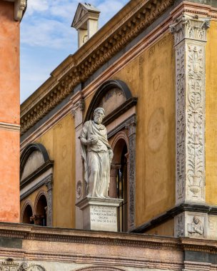 Aşk şehrinin romantik eski şehir merkezi Verona, Lombardy, İtalya.