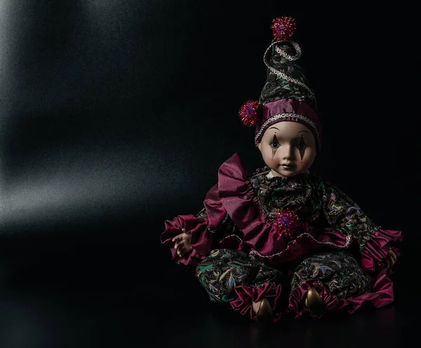 Nanılmaz Gerçekçi Porselen Bebek Oyuncak Palyaço Seçici Odak — Stok fotoğraf