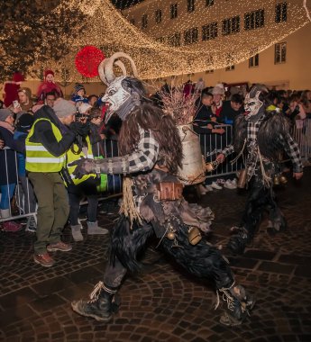 Villach, Avusturya - 02 Aralık 2022. Geleneksel 