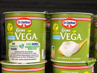 Markette Dr. Oetker vegan Creme Vega ambalaj görüntüsü.