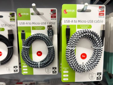 3 m uzunluk seçenekleri olan Usb-a 'dan mikro-usb kablo paketleme ekranına.