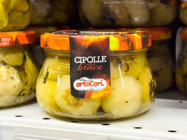 Kavanozda Cipolle Soğanı, Salata, aperatif ve garnitür için ideal, Gıda Tutkunları ve Sağlıklı Yeme Konsepti için mükemmel