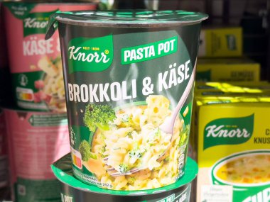 Knorr 'dan brokoli ve peynirli makarna, Meşgul Yaşam Tarzları için uygun bir yemek seçeneği, Hızlı Yemekler ve Kolay Yemek, Sağlıklı Yemek Konsepti