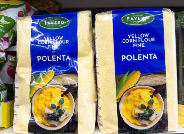 Polenta ambalajı için glütensiz sarı mısır unu..